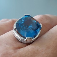 KG-050 Very Nice London Blue Topaz Setting on a Beautiful Handmade Steling Silver Ring