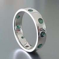 KG-053 Beautiful Genuine Emerald White Gold Plated on Sterling Silver Handmade Gemstones Ring