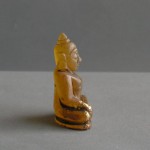 BD-018 Rare Old yellow Quartz Crystal Carved in Phra Hin 'Kru Hod' Seated in Meditation Posture Crowned Magic Luckky Buddha Amulet from Meaung Hod
