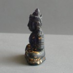 BD-028 Rare Old dark purple Crystal quartz Carved in Phra Hin 'Kru Hod' Seated in Meditation Posture Crowned Magic Luckky Buddha Amulet from Meaung Hod