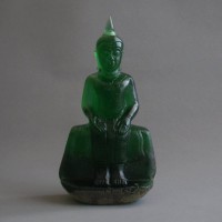 BD-001 Rare old antique Green crystal seated in meditation posture, buddha Phra Paang Palelai, Lucky buddha for Wednesday.