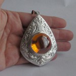 KG-063 KG-063 Large Huge Button Round Honey Yellow NAGA EYE Thai Talisman Cave Crystal Magic Power Buddha Amulet Handmade Silver Pendant